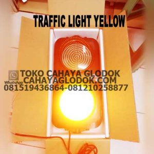 lampu traffic light yellow