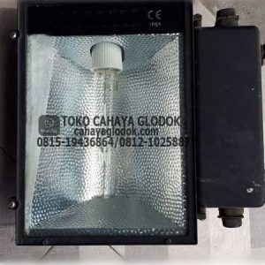 lampu tembak merkuri son-t