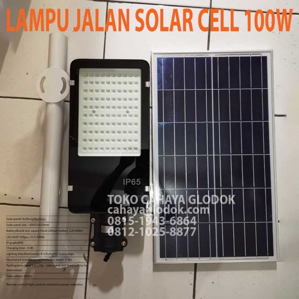 lampu jalan tenaga surya 100w