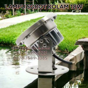 lampu sorot dalam air